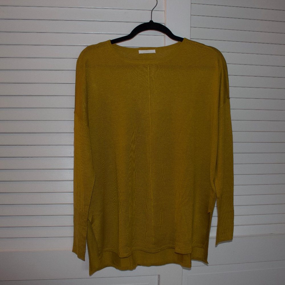 H&M Crew Neck Sweater in Mustard